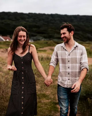 September strolls on the beach. 

#prewedding #sandybaybeach #relaxedweddingphotography #easygoingweddingphotographer #nocheese #bristolweddingphotographer #bristolweddingphotography #ukweddingphotography #bristolweddings #bristolweddingsupplier #adambarnardphotography #documentaryweddingphotography